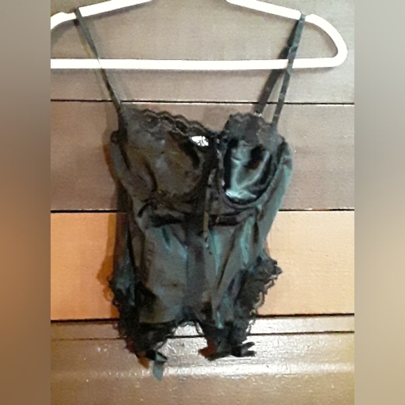 New black B-comfee lingerie Medium 2 piece set - Picture 9 of 13